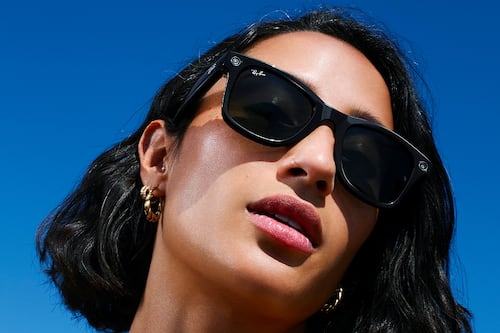 Big Tech Is Trying to Make Smart Glasses the Next Must-Own Device. Again.